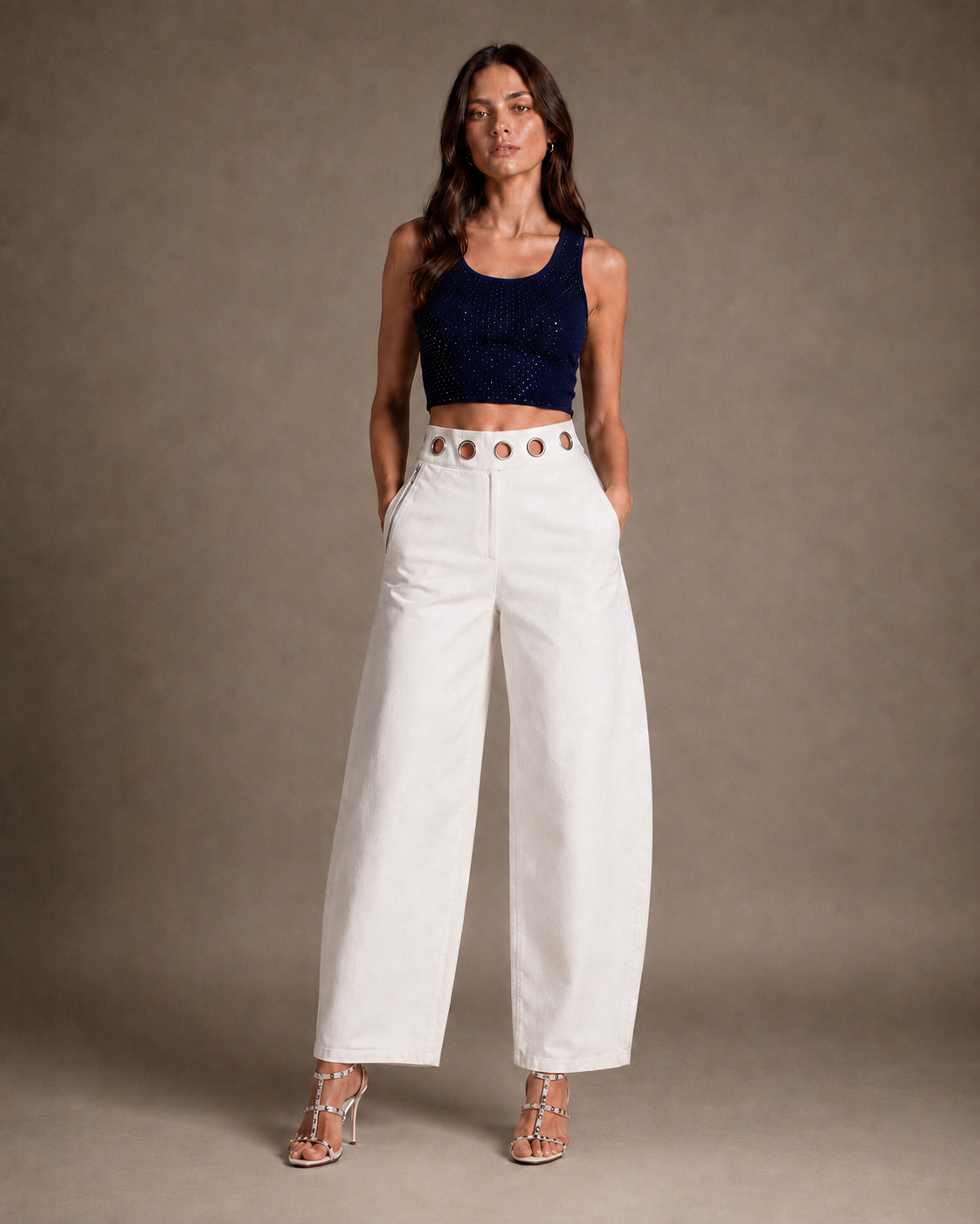 white vero jeans