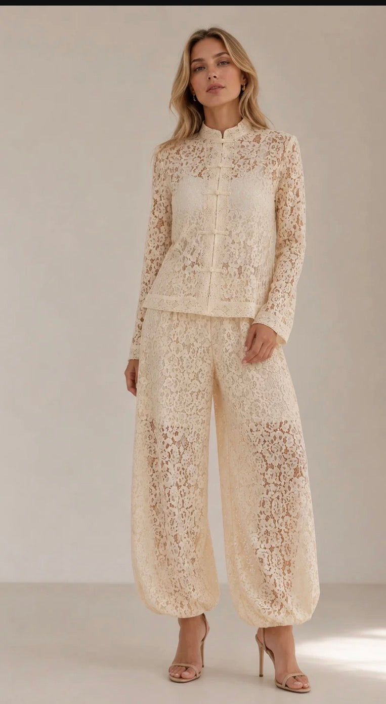 Lace Mia Comfy set