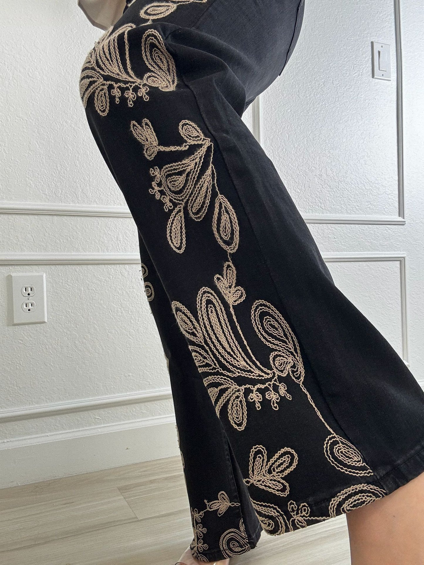 Black flower jeans