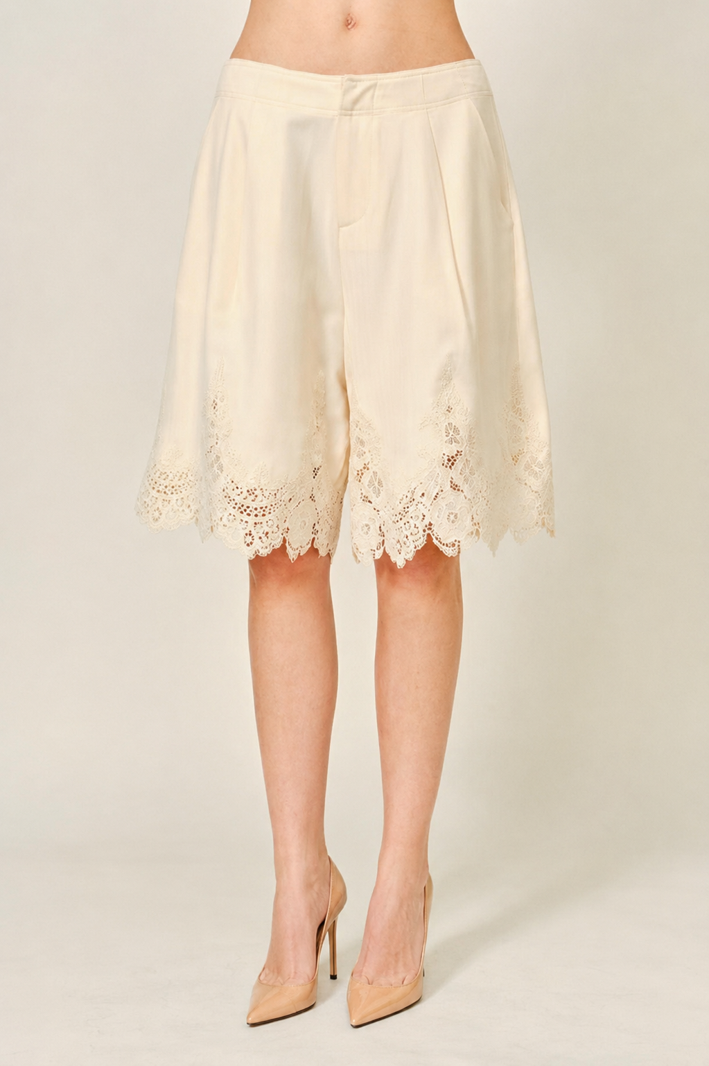 Off white lili BERMUDA