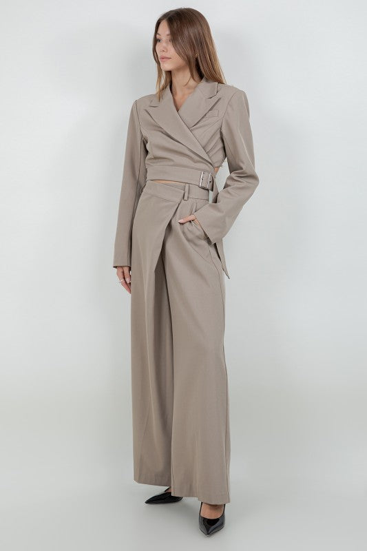 Lucrecia set