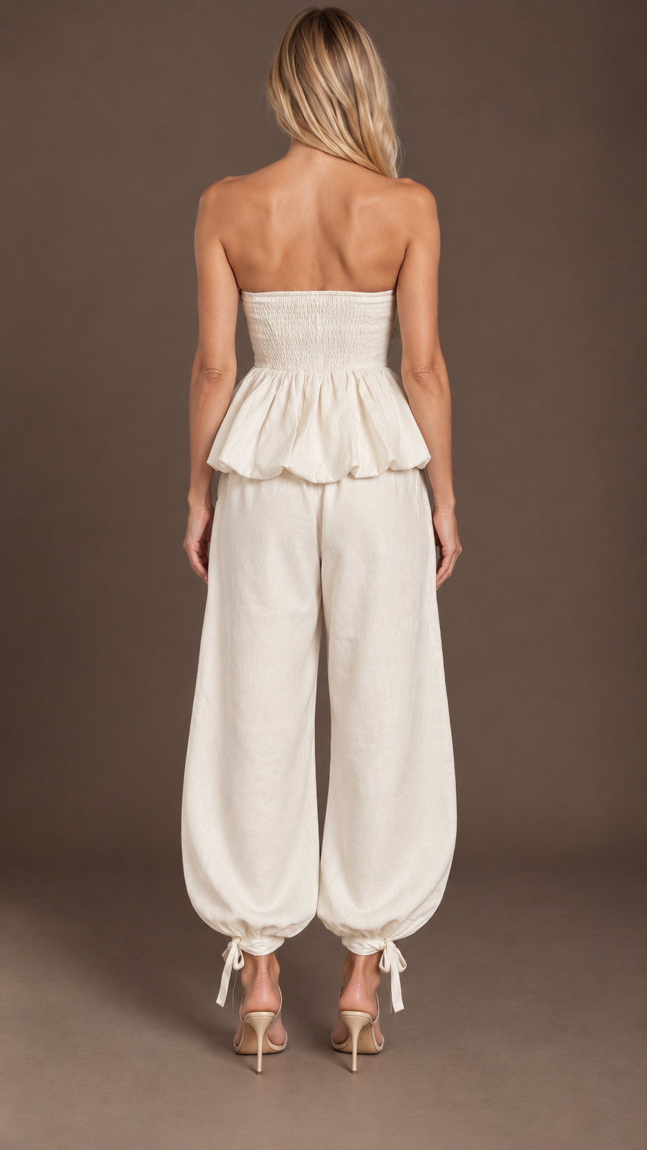 Viena Ivory  Set