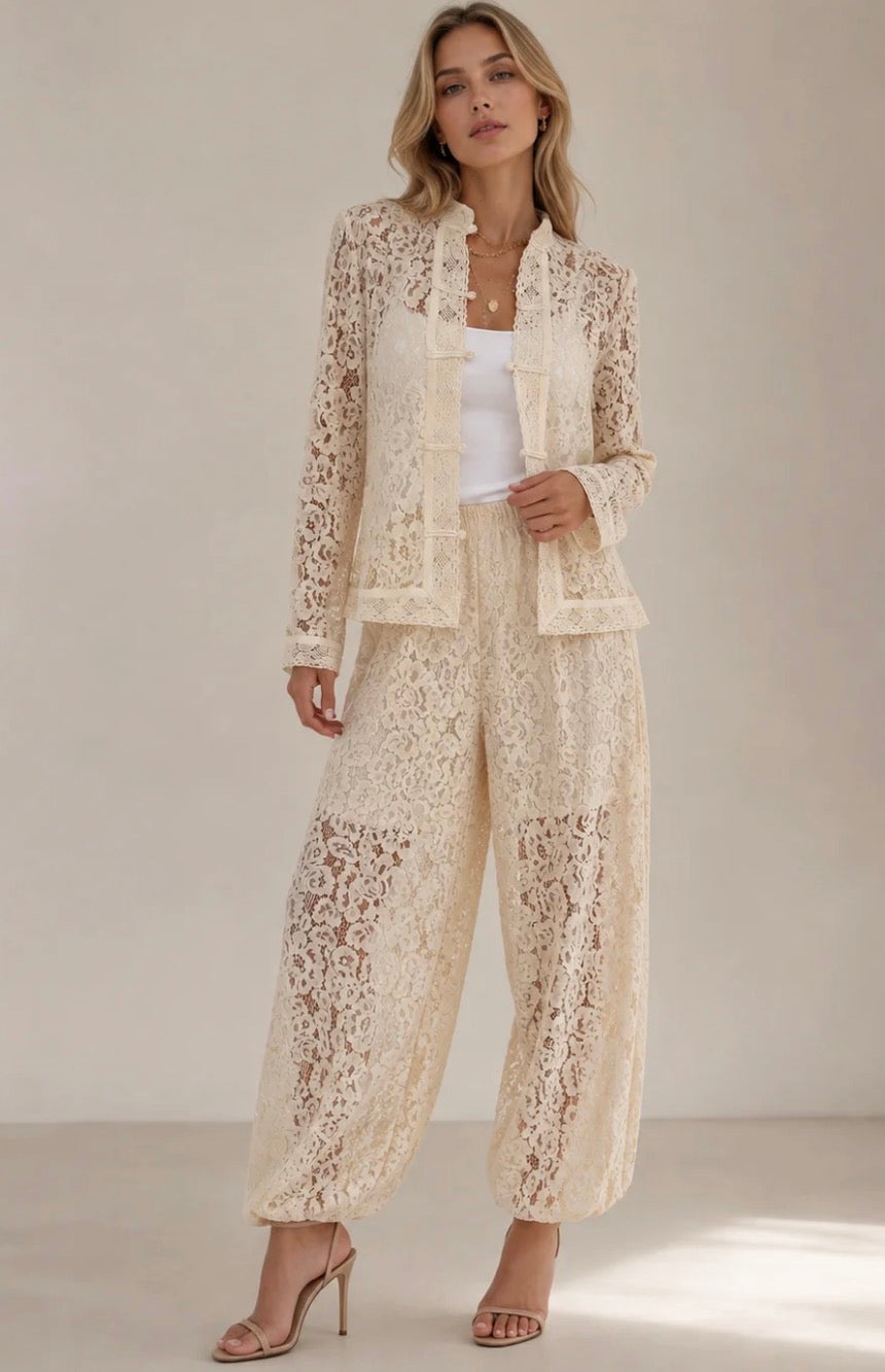 Lace Mia Comfy set