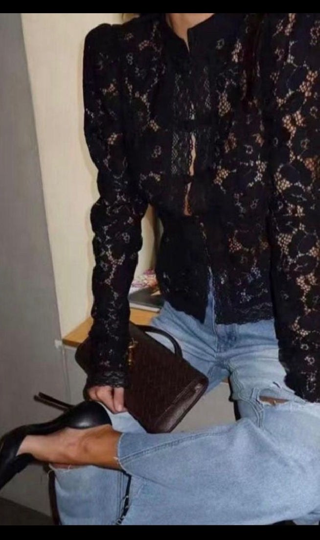 Lace Napoleón Blouse