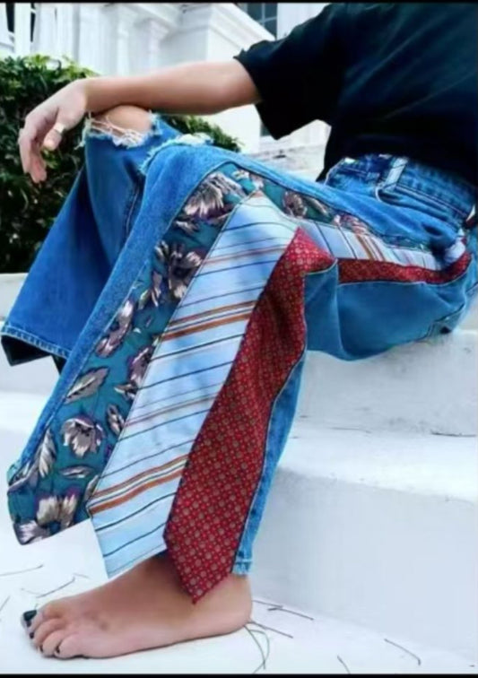 Tie jeans