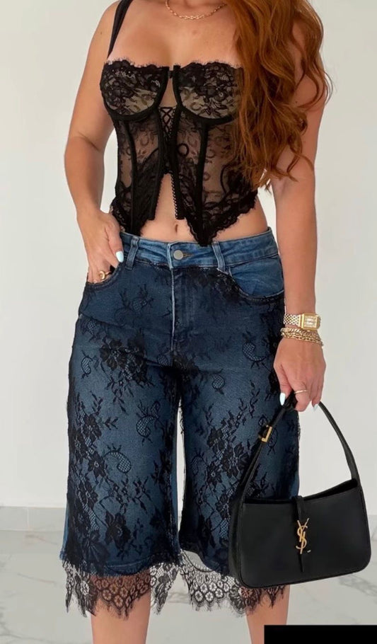 Lace Bermuda