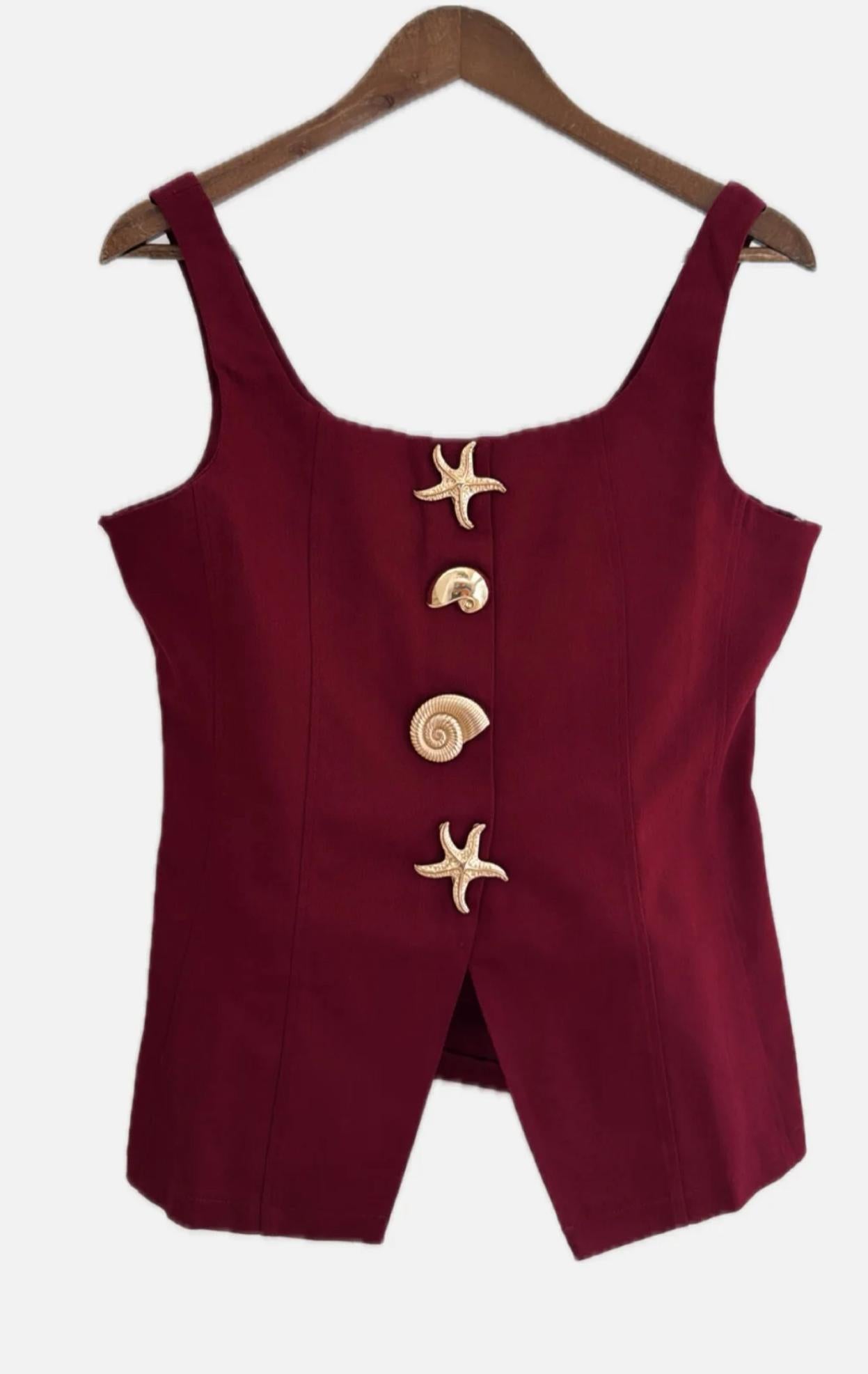 STAR VEST