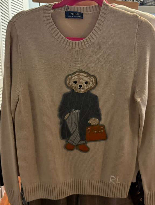 BEAR BEAUTY SWEATER MODEL 4