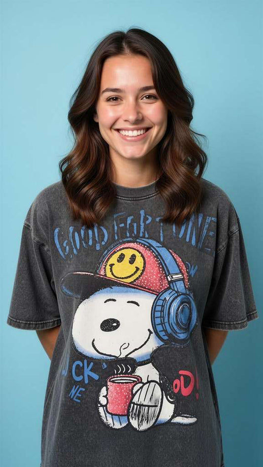 SNOOPY TSHIRT