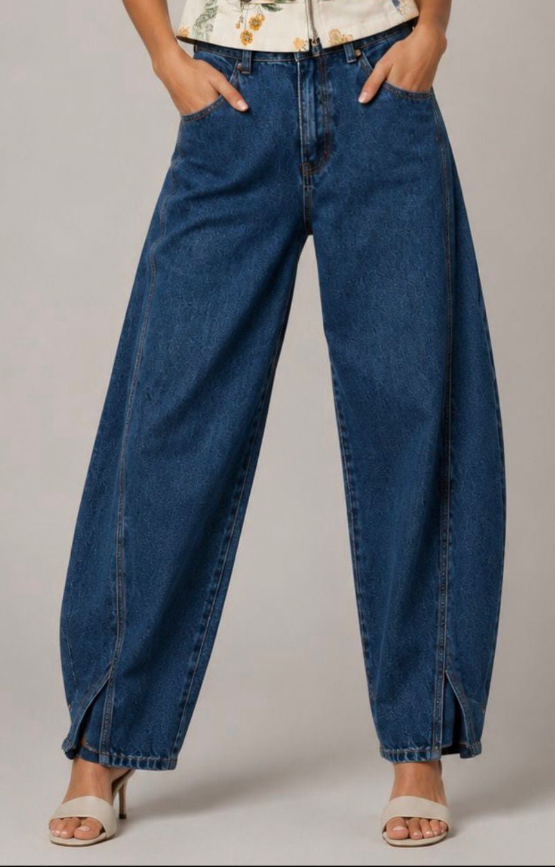 MINNIE JEANS