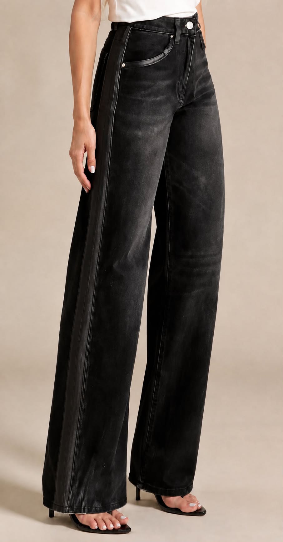 NINNA BLACK JEANS